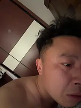 Moda889 online show from April 30, 2:18 am