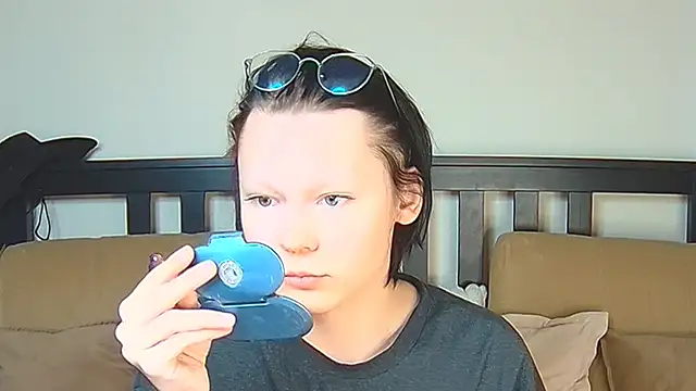 Derek Carter online show from February 1, 1:32 pm