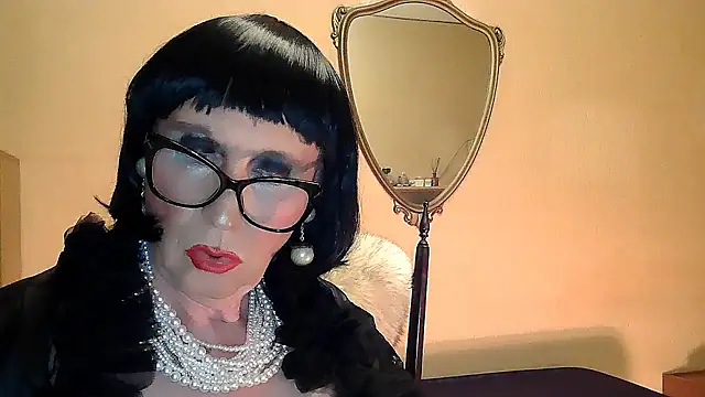 Snapshot of ROBY_SWEETHOT chatting on October 7, 10:14 pm ROBY SWEETHOT online show from October 7, 10:14 pm