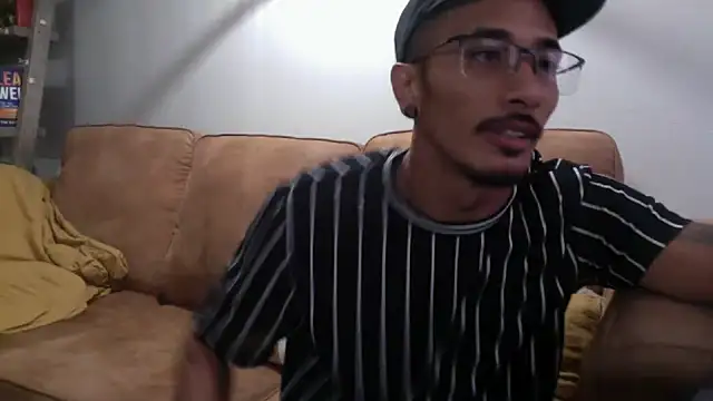 tanjir020 online show from September 18, 3:47 pm