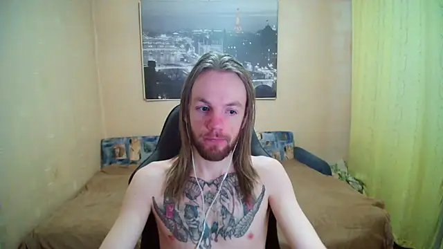 AdamDickens online show from May 27, 7:00 pm