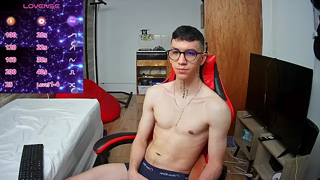 angelicious  online show from November 3, 1:24 pm