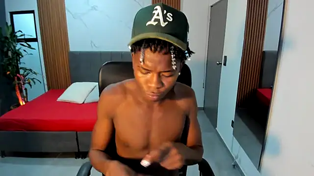 Johan barreto online show from September 28, 1:36 am