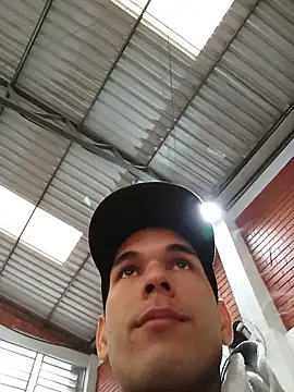 Alejandro260785 online show from June 21, 12:22 pm