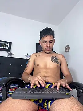 Luke Stone online show from July 3, 10:34 pm
