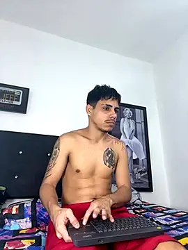 Luke Stone online show from December 3, 8:59 pm