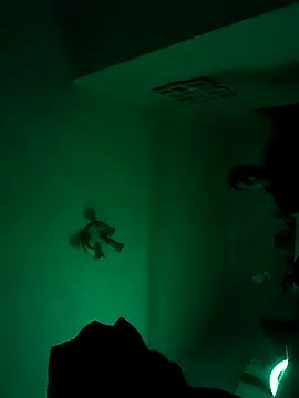 kisspussy1993 online show from March 4, 5:14 am