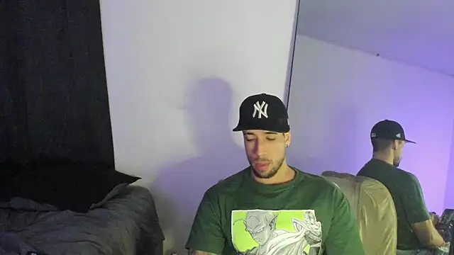 ThiagoLugo online show from December 5, 4:08 am