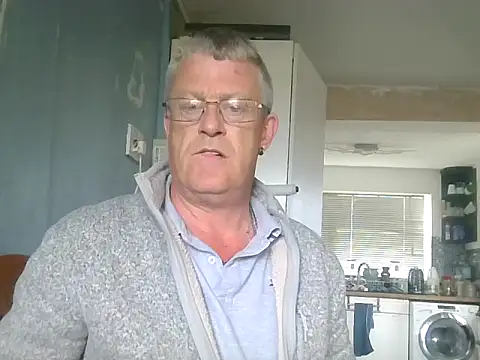 hefin18 online show from April 10, 11:39 am