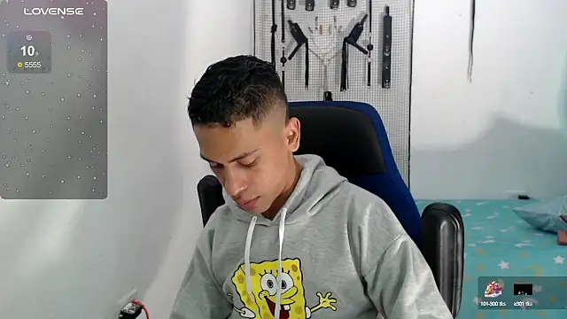 dylan apol0 online show from September 22, 4:34 am