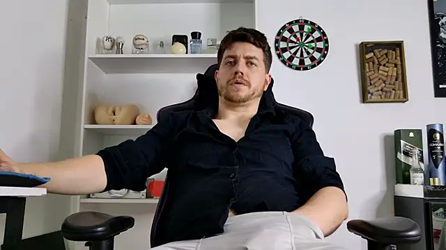 aaron nvk online show from December 2, 8:56 pm