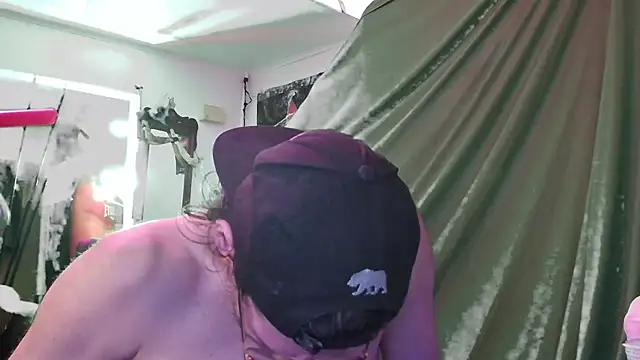 MasterDaddyCool online show from October 26, 6:15 am