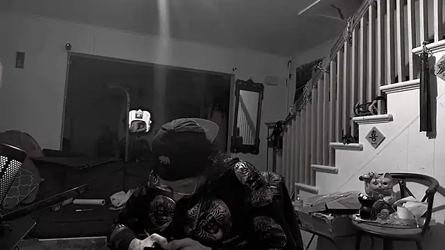 MasterDaddyCool online show from February 3, 6:40 am