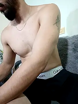 Maximiliano444 online show from October 5, 1:20 am