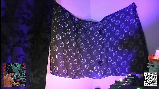 DjDiCKmannOnE online show from October 8, 11:20 pm