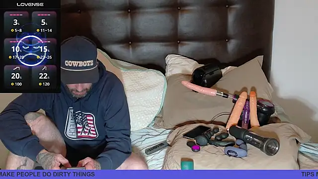 danoo84 online show from November 11, 6:51 am