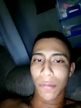 Snapshot of Davig4 chatting on September 10, 4:00 am Davig4 online show from September 10, 4:00 am