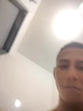 Snapshot of Davig4 chatting on October 15, 2:08 am Davig4 online show from October 15, 2:08 am