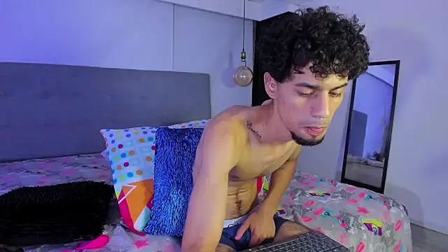 Chris Angel  online show from February 27, 4:24 am