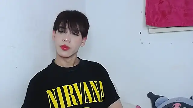 lucky stricke online show from November 7, 3:54 am