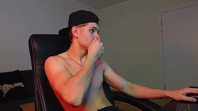 Mark Karson online show from October 25, 12:51 pm