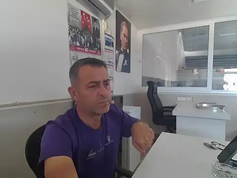 Snapshot of rafasilva3535 chatting on September 11, 2:49 pm rafasilva3535 online show from September 11, 2:49 pm