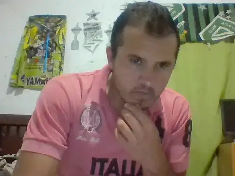 santiii   12 online show from January 12, 1:31 am