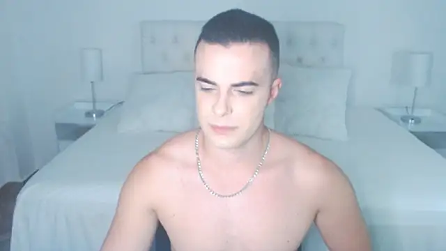 Snapshot of mr_hunterx chatting on September 9, 3:17 am mr hunterx online show from September 9, 3:17 am