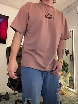 Elian savoy online show from October 5, 3:43 am