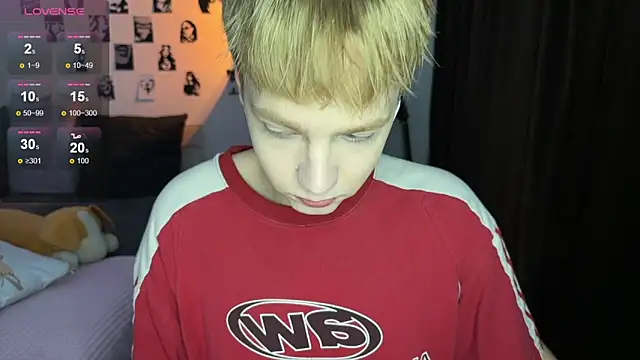 Snapshot of olivertasty chatting on October 14, 4:47 pm olivertasty online show from October 14, 4:47 pm