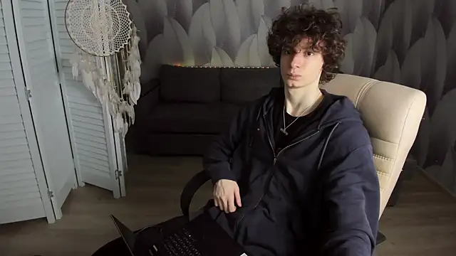 Snapshot of Edvard_Blare chatting on September 14, 5:37 pm Edvard Blare online show from September 14, 5:37 pm