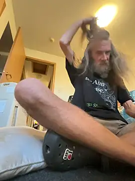eager1975 online show from July 16, 1:56 am