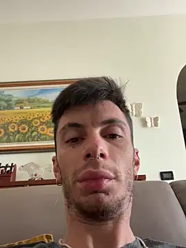 Lucamilano1991 online show from October 26, 9:00 am