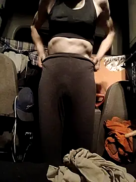 nudeandhorny2025 online show from January 17, 5:10 am