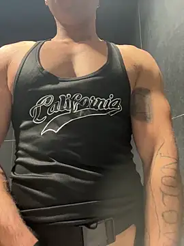 1Richrichard1 online show from June 2, 8:04 am