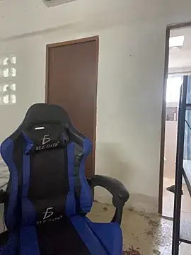 siilvestremx online show from October 28, 6:43 pm