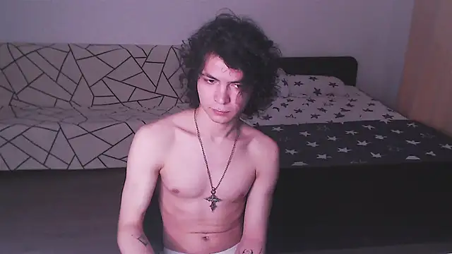 Snapshot of _Dickkie_ chatting on October 4, 11:31 pm Dickkie online show from October 4, 11:31 pm