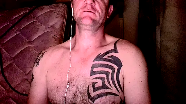 Yournaughty online show from April 3, 5:26 am