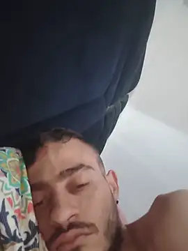 bigcockwhite777 online show from May 22, 9:42 pm