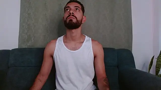 Snapshot of ReyPablo1 chatting on September 8, 8:30 pm ReyPablo1 online show from September 8, 8:30 pm