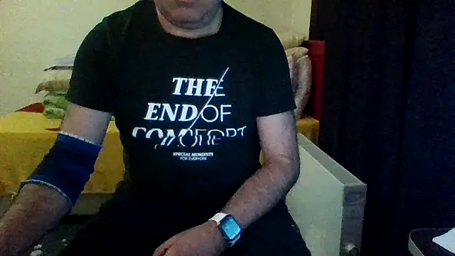 st206boy online show from March 26, 11:42 pm