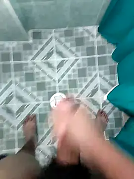 baedes345 online show from April 27, 4:36 pm