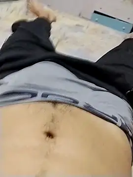 Will2598- online show from April 8, 9:23 pm