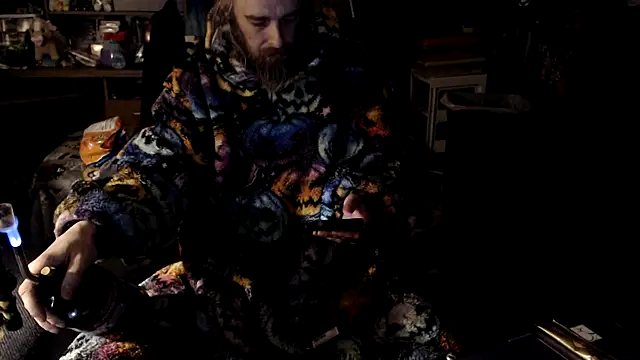 thejuicybacon online show from March 12, 11:29 am