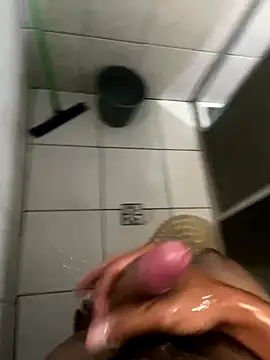 thomasllucas online show from January 6, 6:23 pm