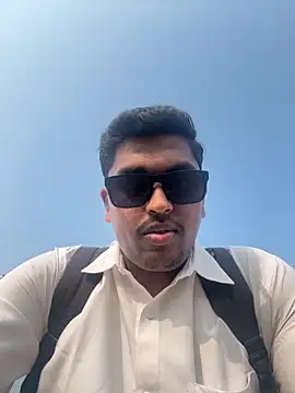 IndianguyinUK online show from November 28, 9:55 am