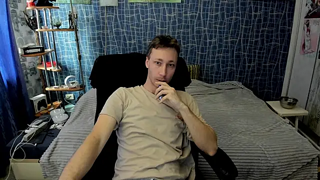 CuteBoy228 online show from March 24, 10:20 am