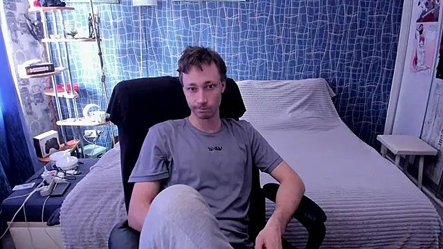 CuteBoy228 online show from April 8, 11:42 am