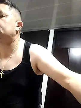 BigCristh79 online show from December 17, 8:37 pm