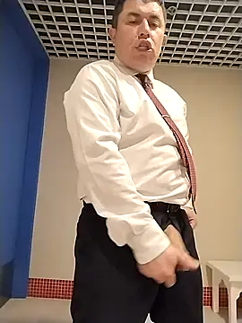 BigCristh79 online show from April 15, 2:11 am